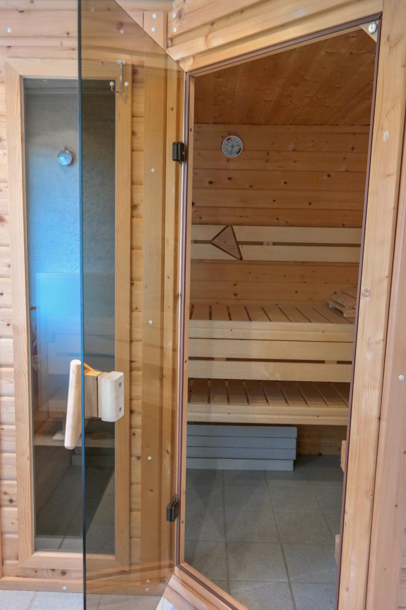 4Pers House Christine W Sauna, Winter Garden & Fishing Pier Anjum 外观 照片